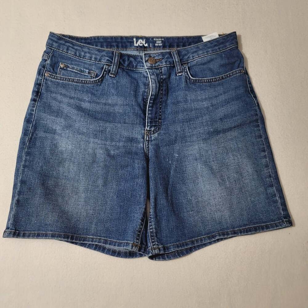 Lee Regular Fit Mid Rise Short Size 16M Blue Denim